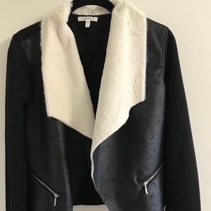 Black jacket with cream faux fur collar size S